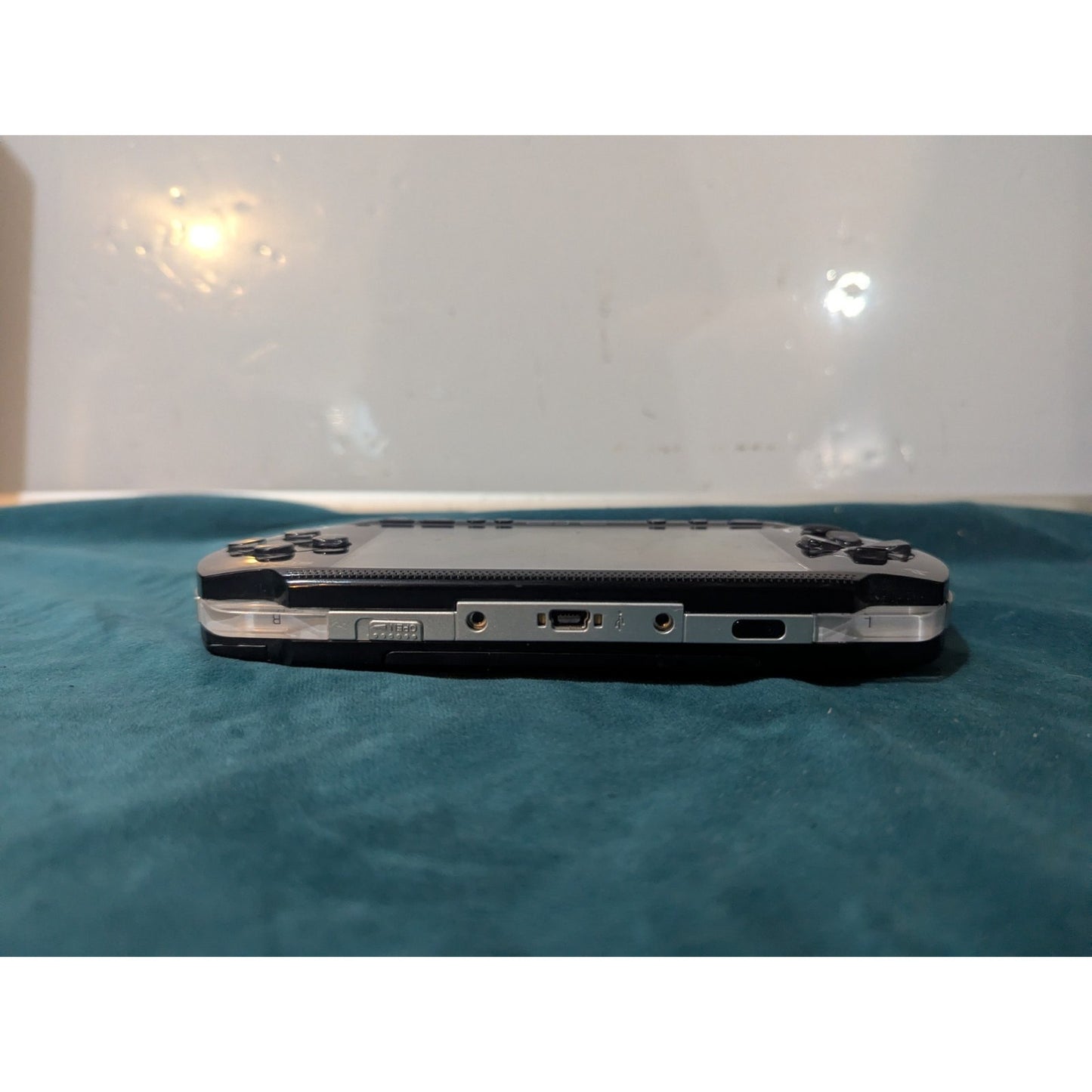 Sony Playstation Portable PSP-1001 Black Console Untested (NO BATTERY)