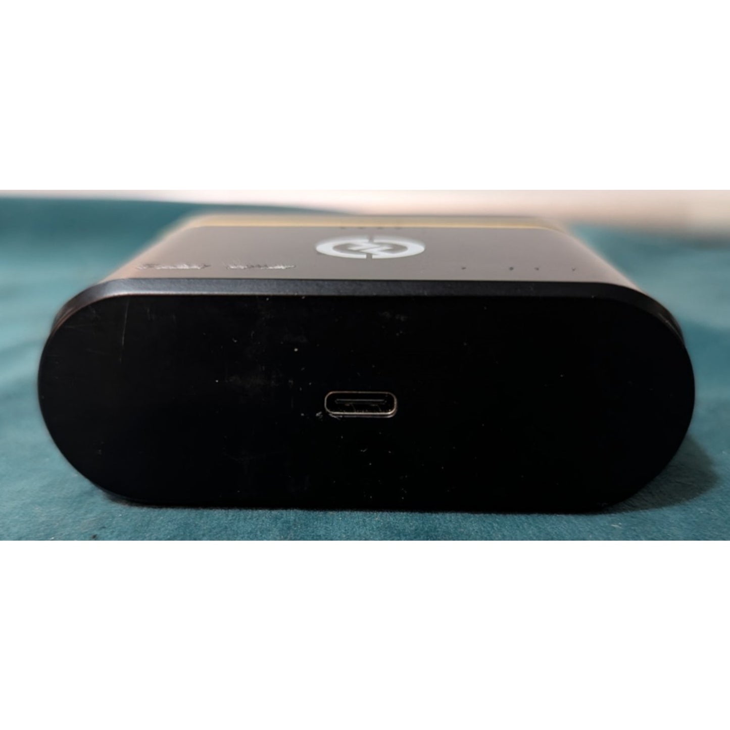Hollyland Lark C1 IOS-B Wireless Microphone System