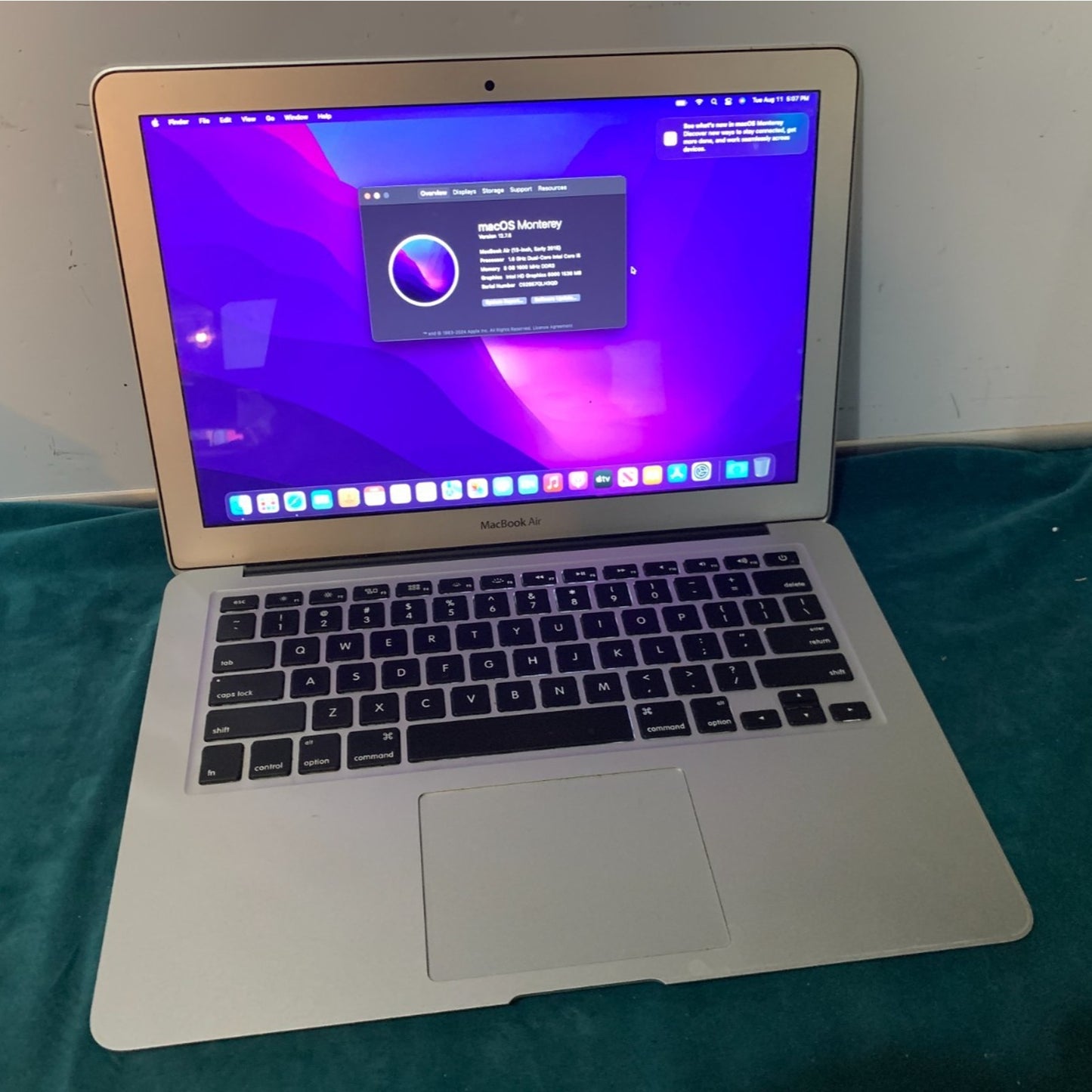 Apple MacBook Air A1466 2015 13.3" Core i5 CPU 1.7Ghz 8GB RAM 128GB SSD