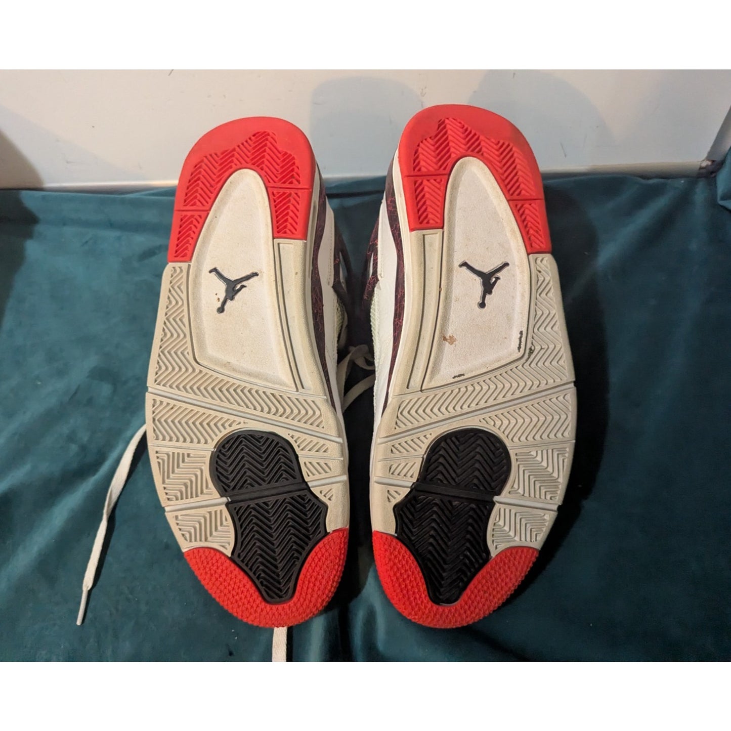 Nike Air Jordan 4 Retro Flight Nostalgia Size 12