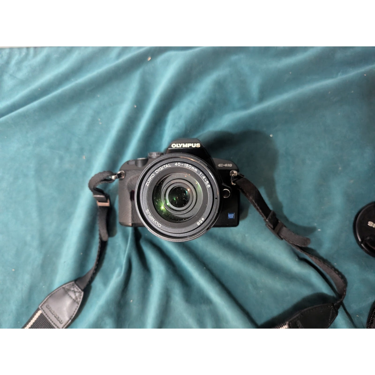 Olympus EVOLT E-410 10.0MP Digital 4/3 DSLR Camera
