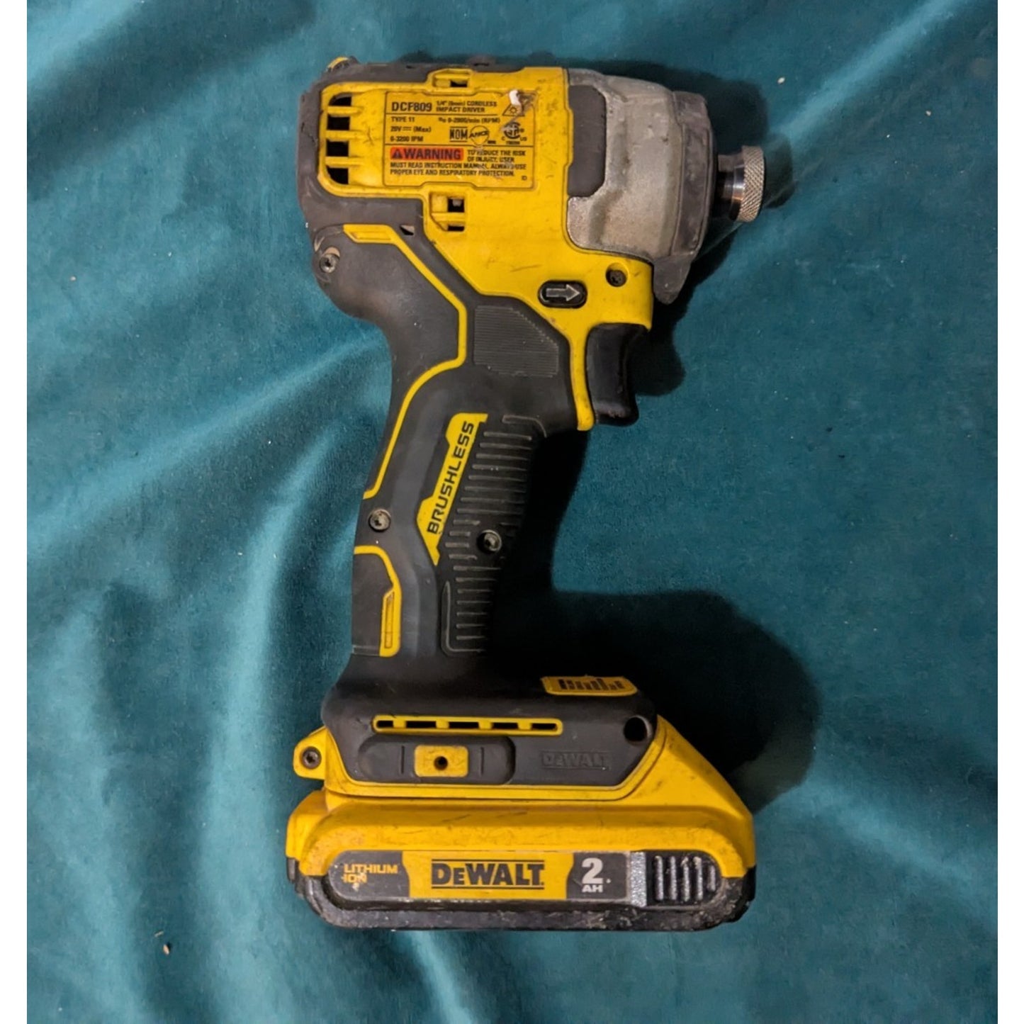 DeWalt DCF809 20V Max Brushless Impact Driver Kit Atomic Compact