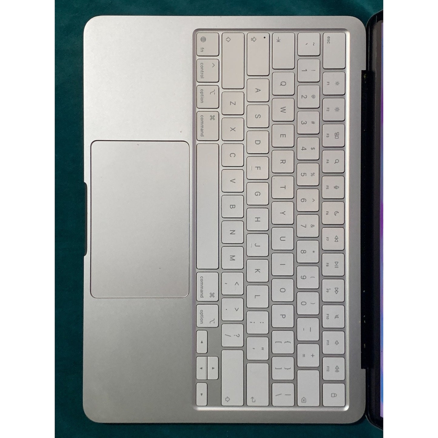 Apple MacBook Neo 13” A18 Pro - 8GB RAM - 256GB SSD - Silver - MHFF4LL/A - A3404