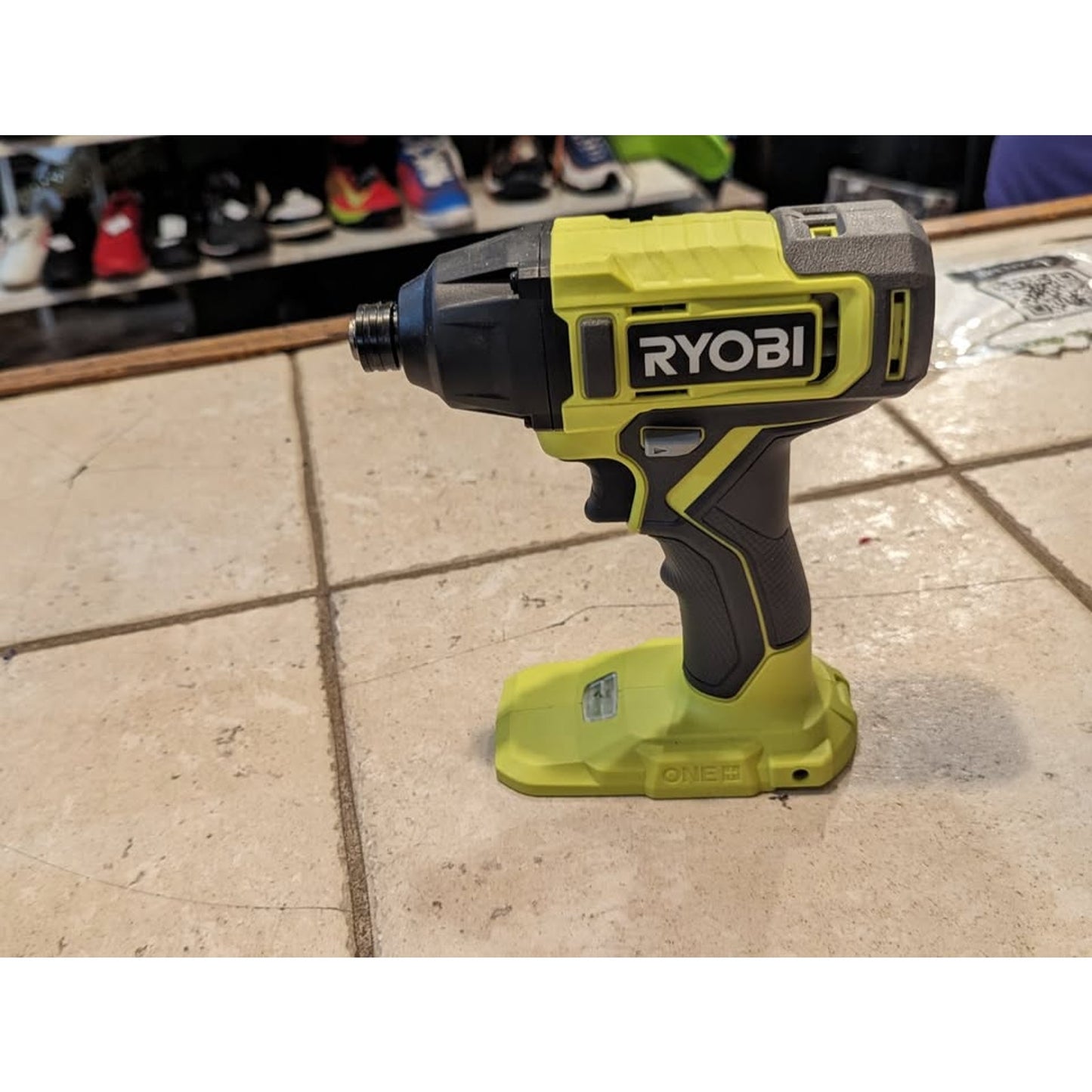 Ryobi ONE+ 18V 1/4 inch Cordless Impact Driver / PCL235