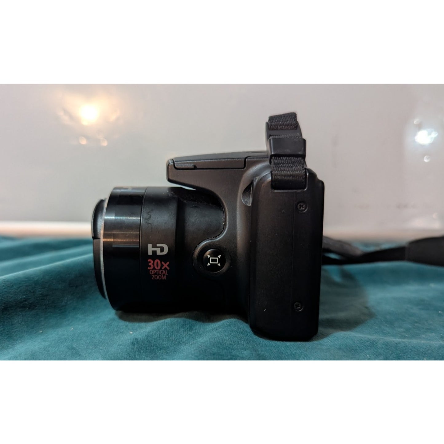 Canon PowerShot SX500 IS 16.0 MP Digital Camera